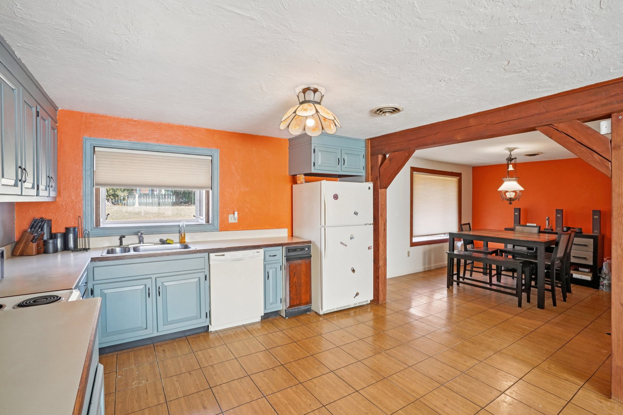 Budd Ave-S1203-012.jpg