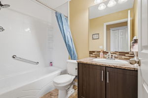  Photo 23
