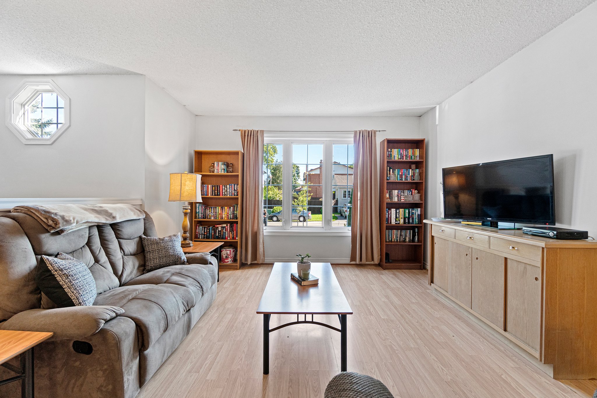 Toronto property showcase — delivered property photograph 9