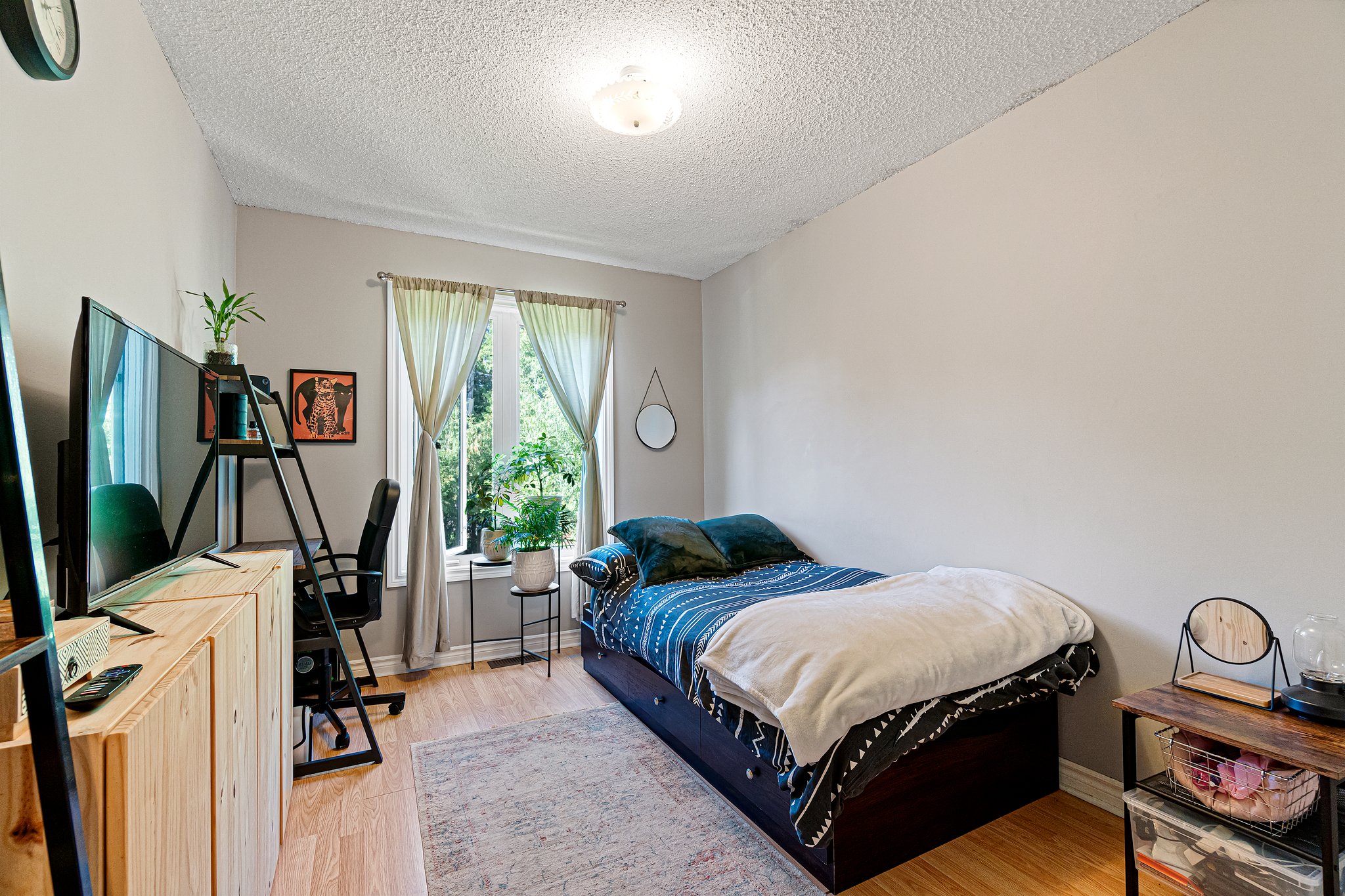 Toronto property showcase — delivered property photograph 19