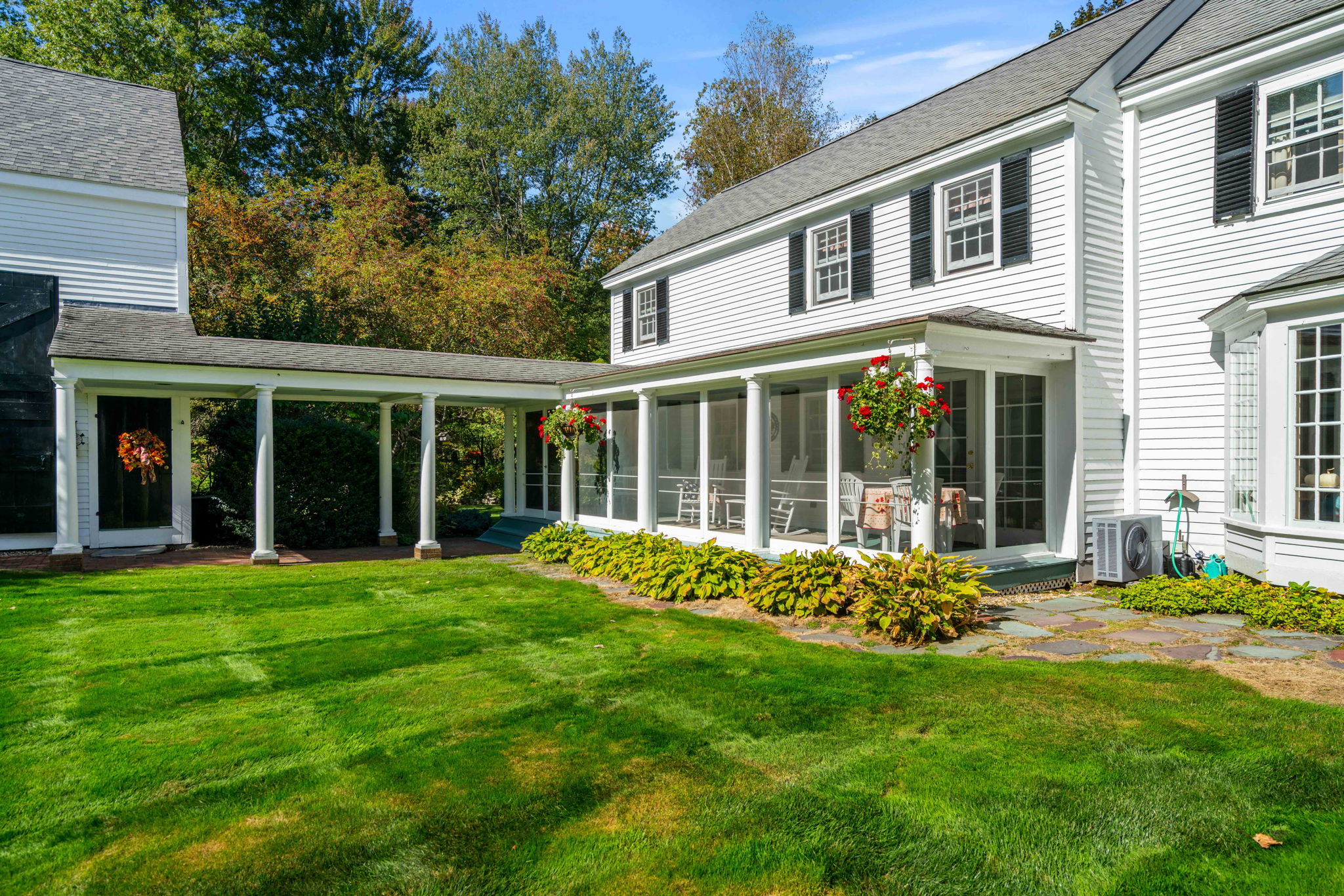 58 Osgood St, North Andover, MA 01845, USA Photo 11