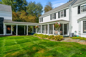 58 Osgood St, North Andover, MA 01845, USA Photo 10