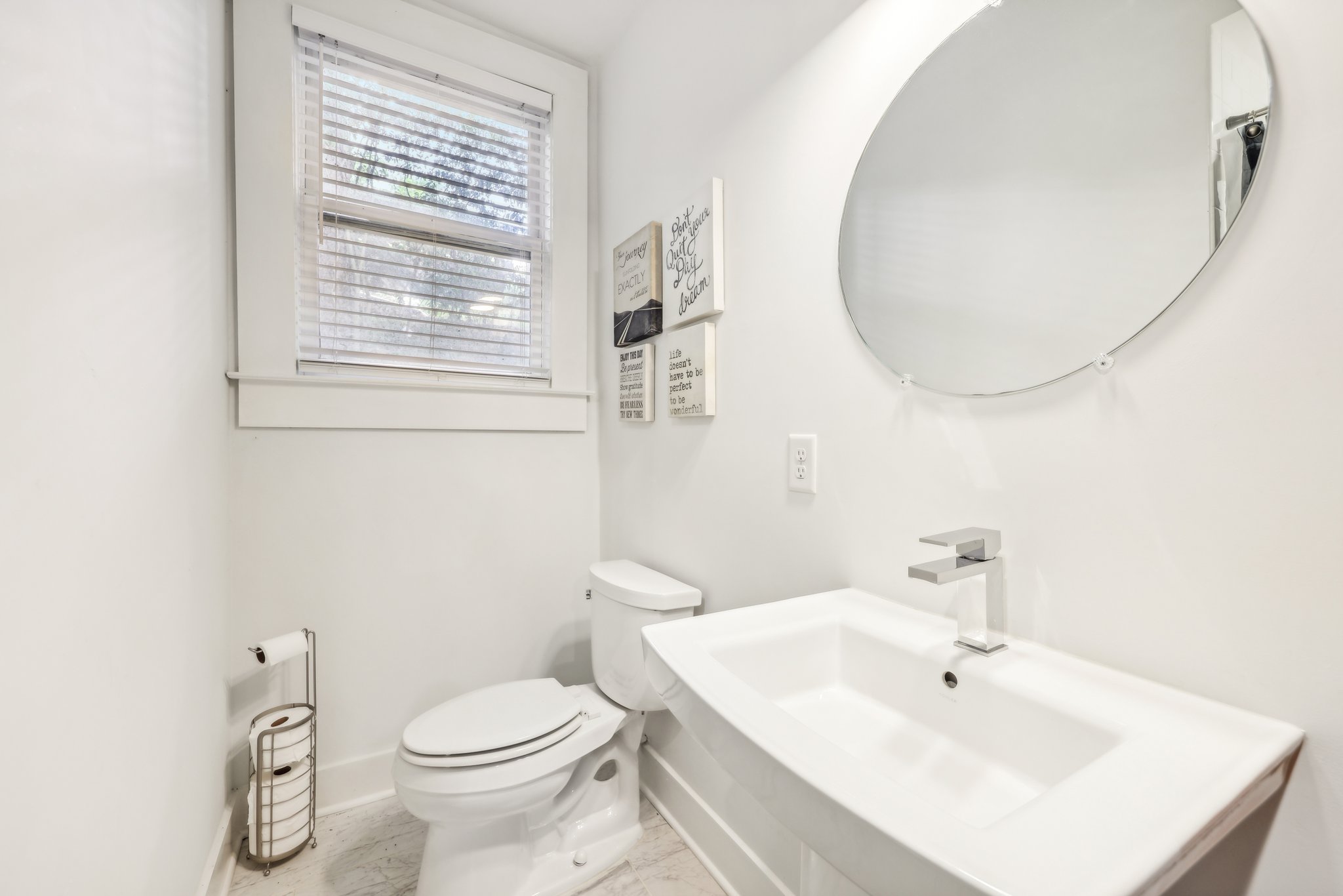 Peachtree Memorial Dr-015.jpg