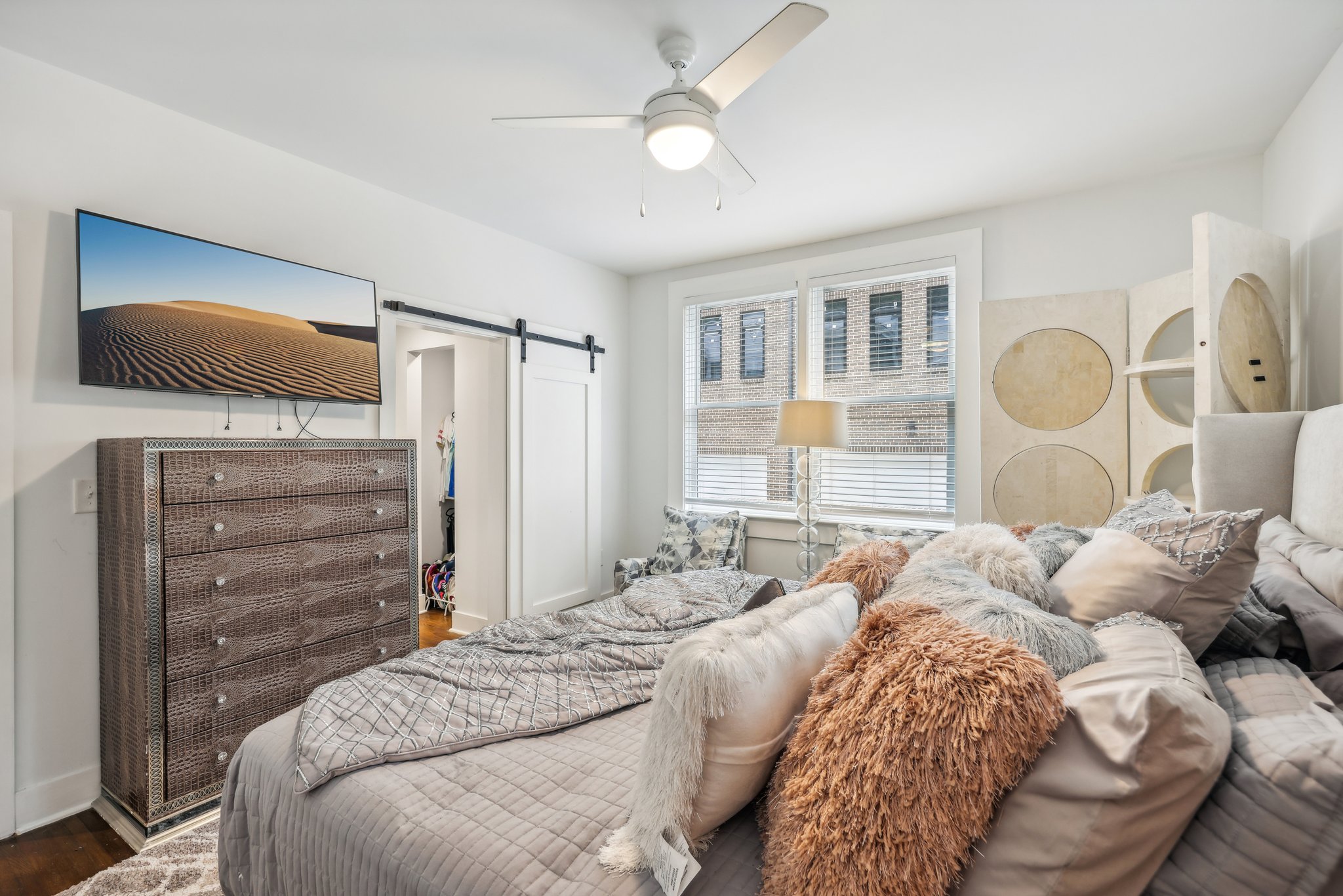 Peachtree Memorial Dr-021.jpg