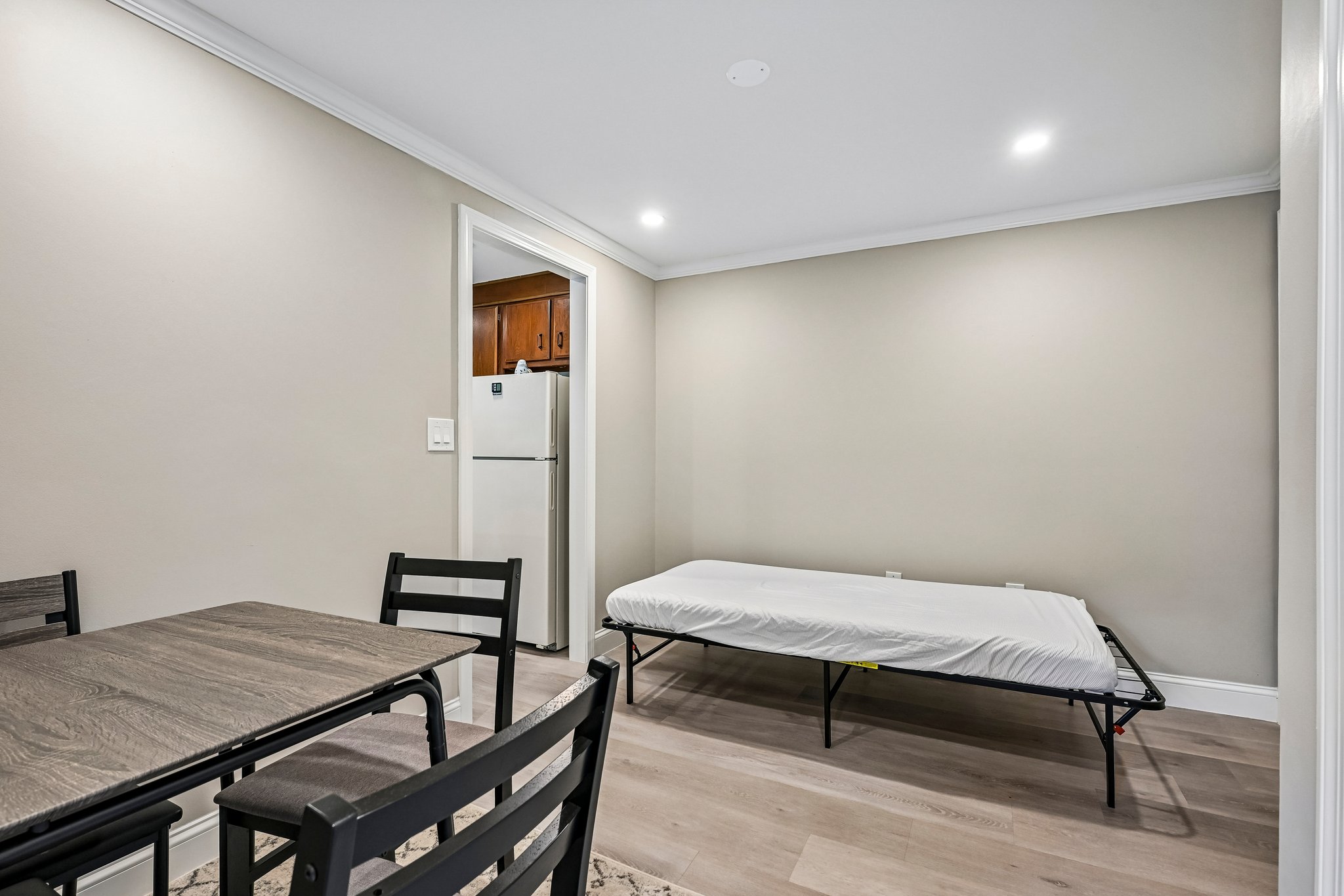 Spencer Rd u 26 k-S2905-016.jpg