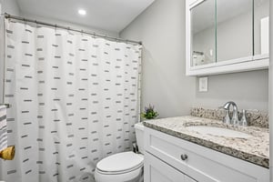 Spencer Rd u 26 k-S2905-010.jpg
