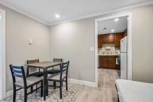 Spencer Rd u 26 k-S2905-015.jpg
