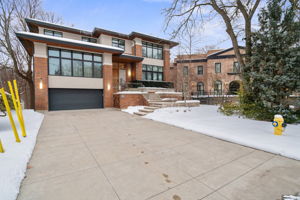 58 Timberlane Dr, Toronto ON — real estate photography by Amazing Photo Video