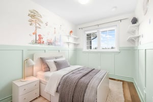 58 Vimy Ridge-26 virtually staged.jpeg