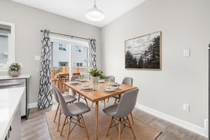 58 Vimy Ridge-15 virtually staged.jpeg