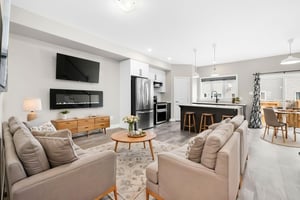 58 Vimy Ridge-5 virtually staged.jpeg