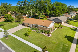 580 Newark Ln, Hoffman Estates, IL 60169_001