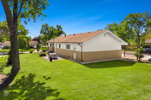 580 Newark Ln, Hoffman Estates, IL 60169_016