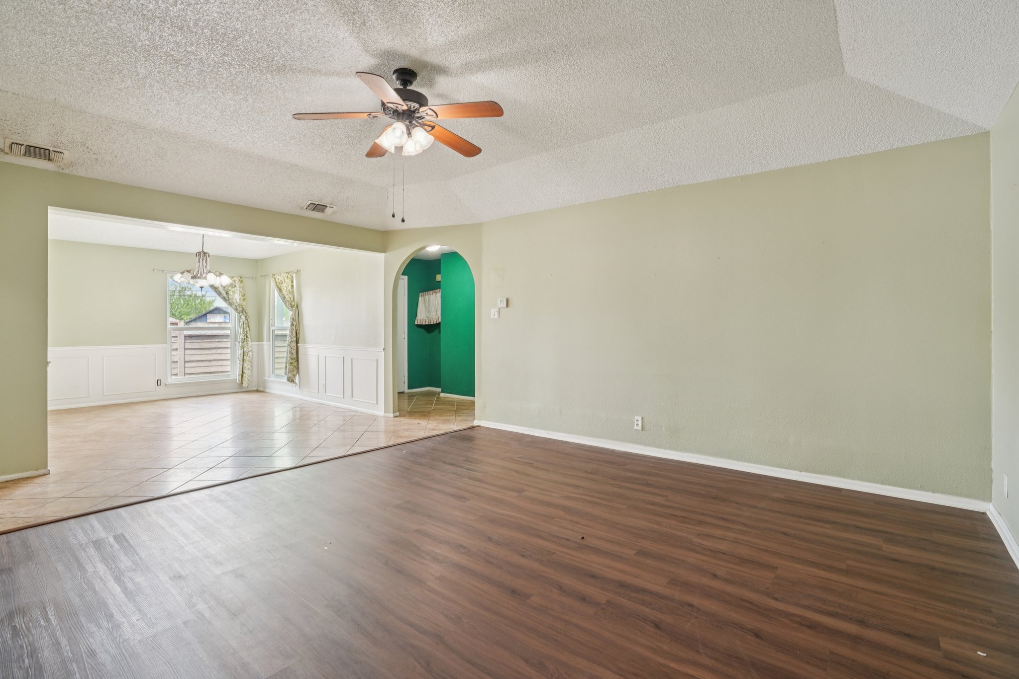 Royal Club-S1504-007.jpg