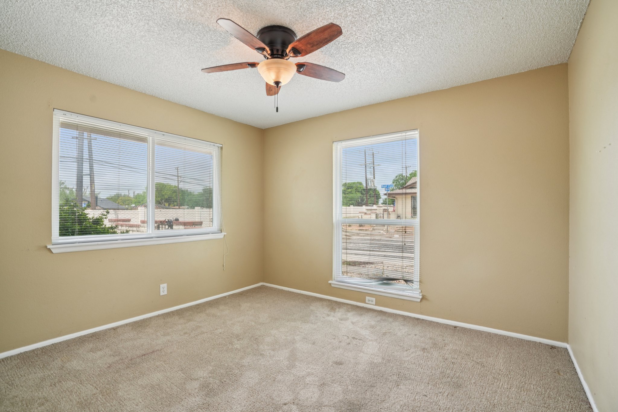 Royal Club-S1504-013.jpg