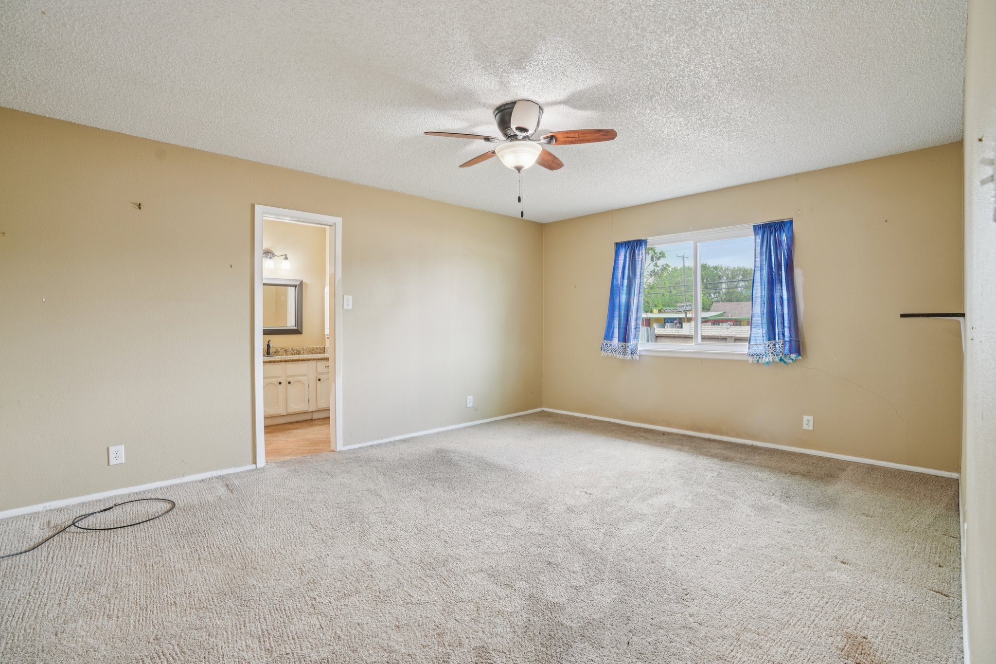 Royal Club-S1504-022.jpg