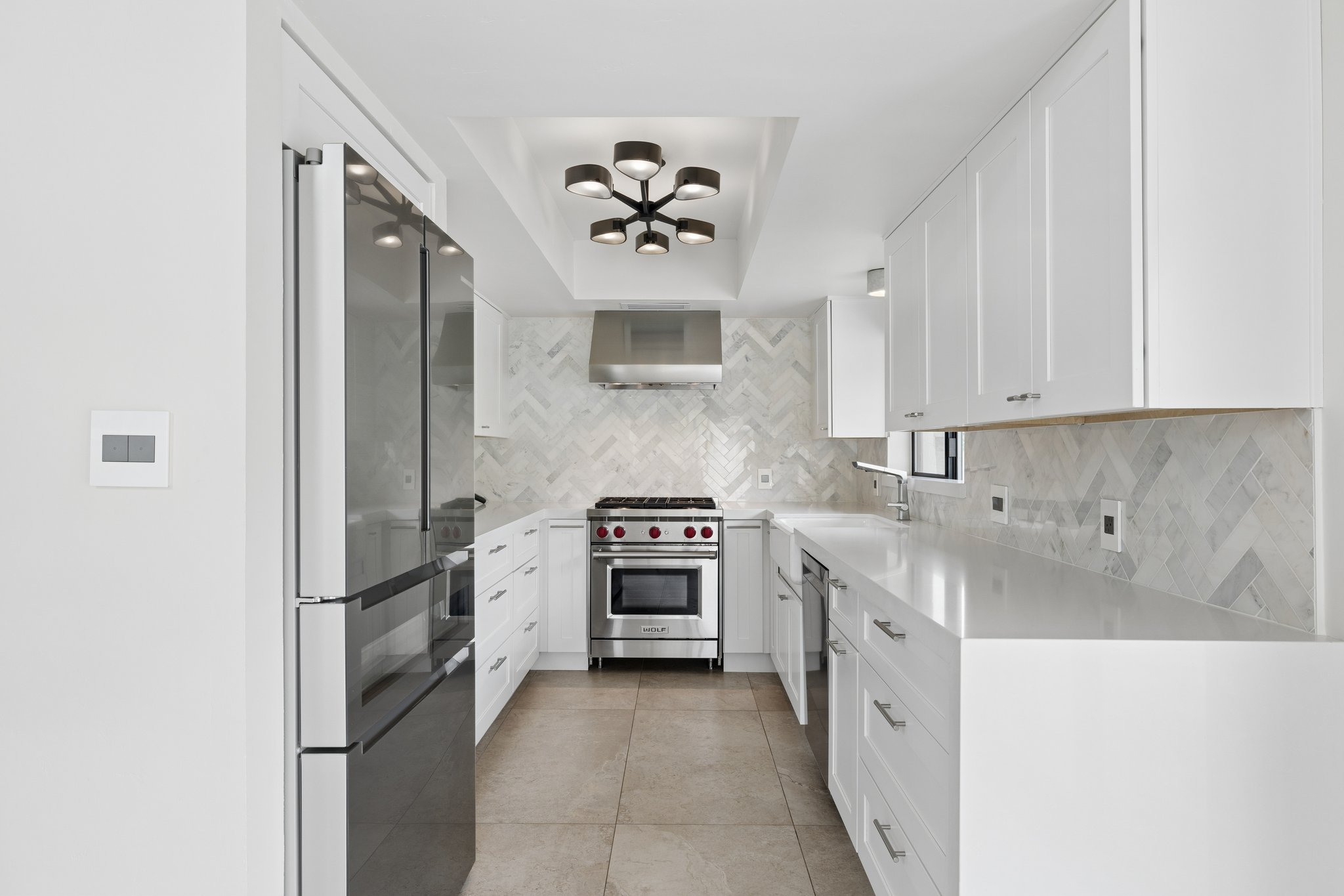 5801 E Surrey Dr - 008 (2).jpg