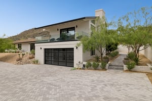 5801 E Surrey Dr - 001 (2).jpg