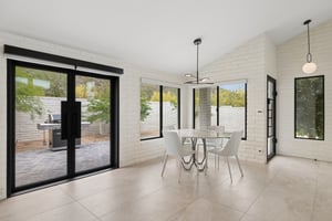 5801 E Surrey Dr - 005 (2).jpg