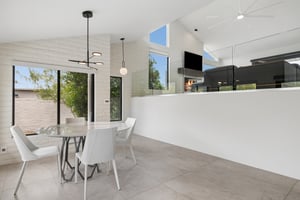 5801 E Surrey Dr - 006 (2).jpg