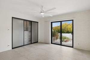 5801 E Surrey Dr - 023.jpg