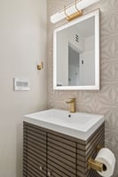 5801 E Surrey Dr - 027.jpg