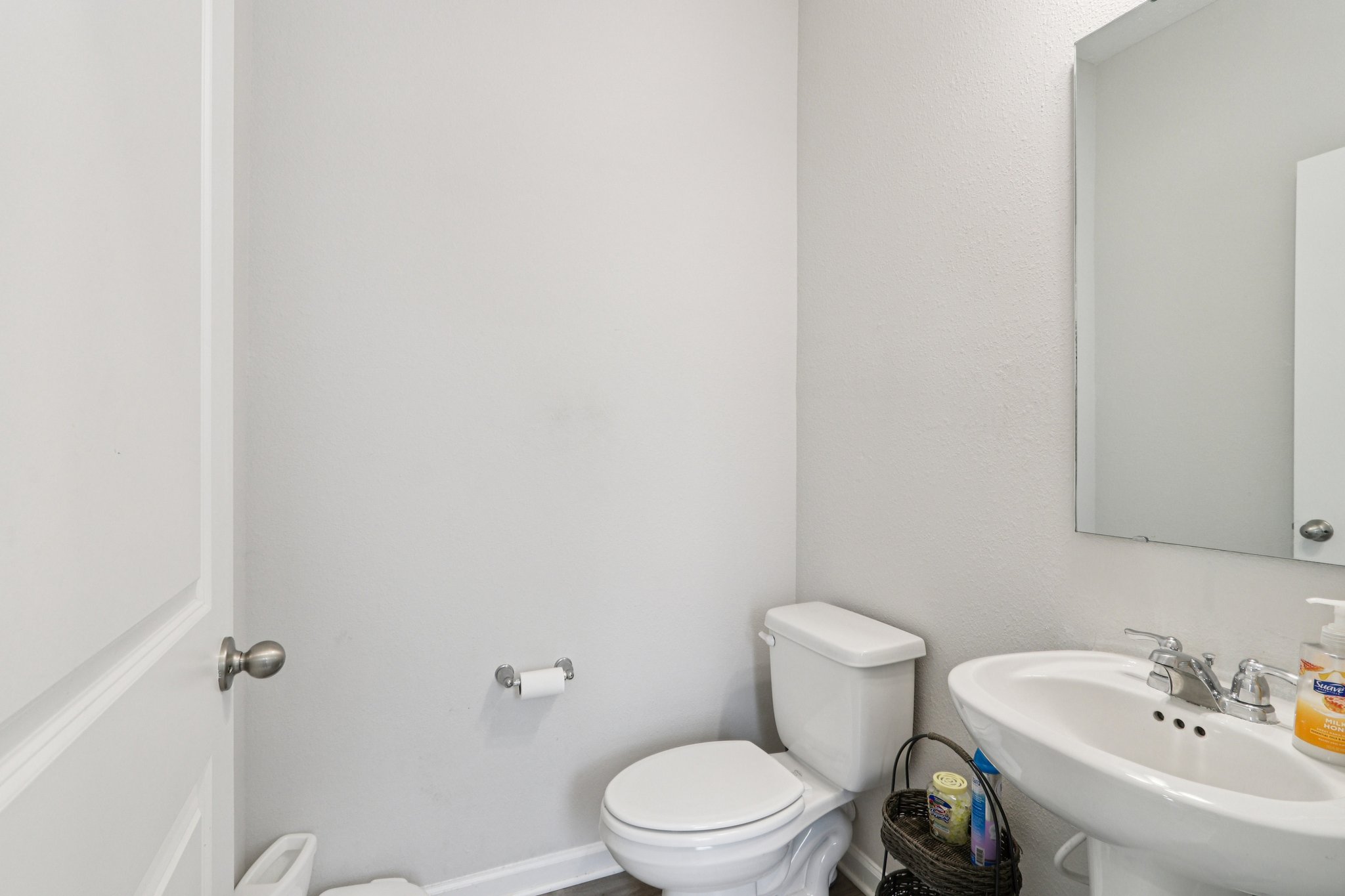 Le Sabre Rd-S2701-012.jpg