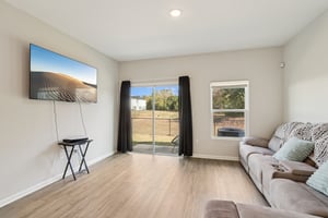 Le Sabre Rd-S2701-007.jpg