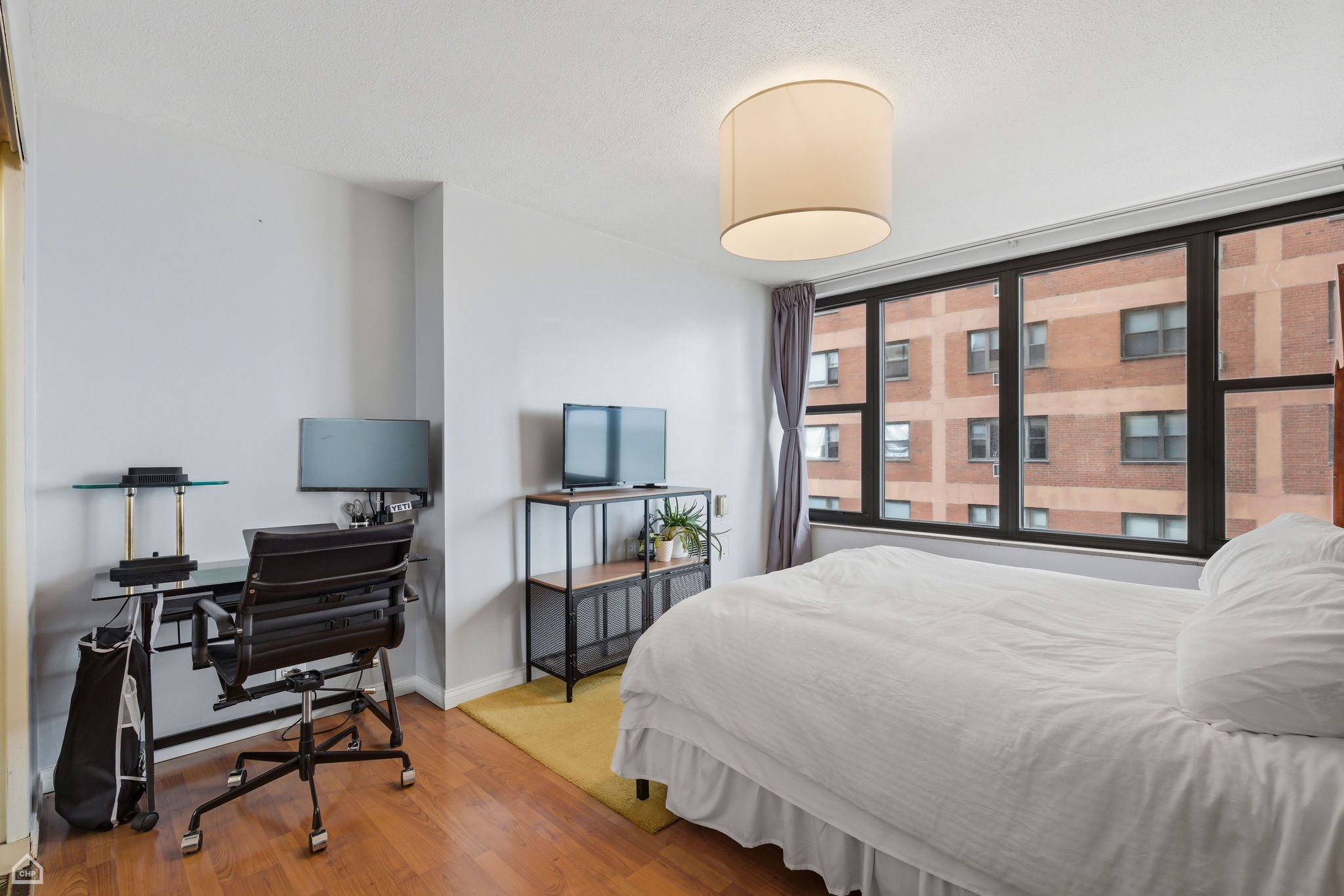 5801 N Sheridan Rd 7B - Brady Miller_041426_020