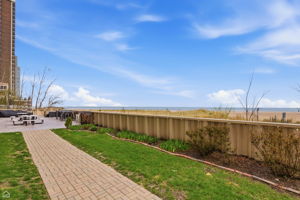 5801 N Sheridan Rd 7B - Brady Miller_041426_003