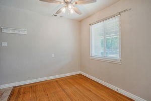 013_5801 San Vincente Way