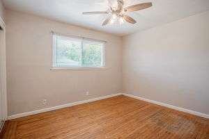 020_5801 San Vincente Way