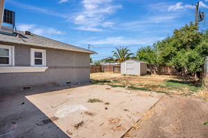 029_5801 San Vincente Way