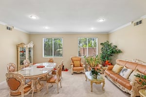 E Treehouse Ln-S1806-006.jpg