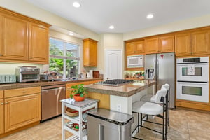 E Treehouse Ln-S1806-014.jpg