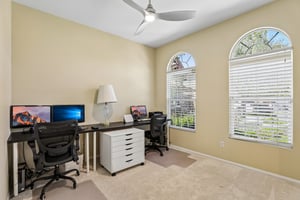 E Treehouse Ln-S1806-017.jpg