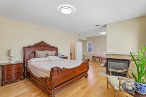 E Treehouse Ln-S1806-024.jpg