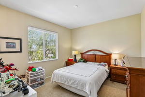 E Treehouse Ln-S1806-032.jpg