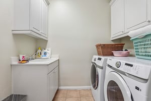E Treehouse Ln-S1806-044.jpg