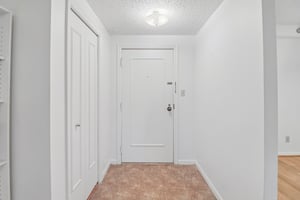 Nicholson Ln 201-S1609-004.jpg