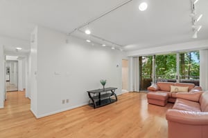 Nicholson Ln 201-S1609-008.jpg