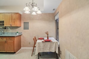 Nicholson Ln 201-S1609-014.jpg