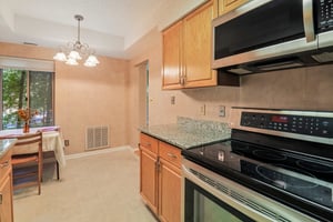 Nicholson Ln 201-S1609-021.jpg