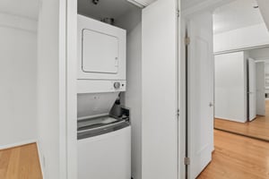 Nicholson Ln 201-S1609-023.jpg