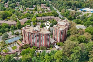 Nicholson Ln 201-S1609-041.jpg