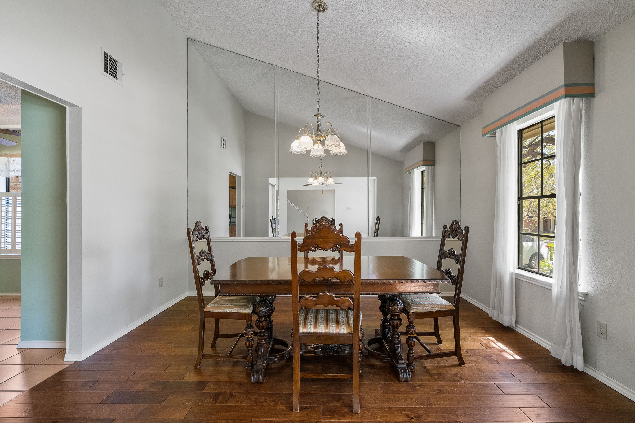 5802 Wagon Train Rd, Austin, TX 78749