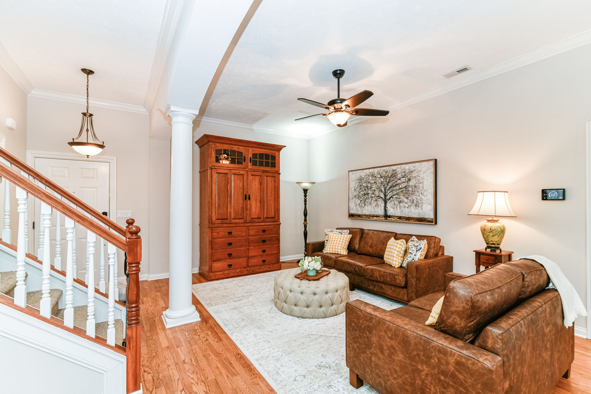 5803 Lawton Loop E Dr 7, Indianapolis, IN 46216 Indy Realty Pics