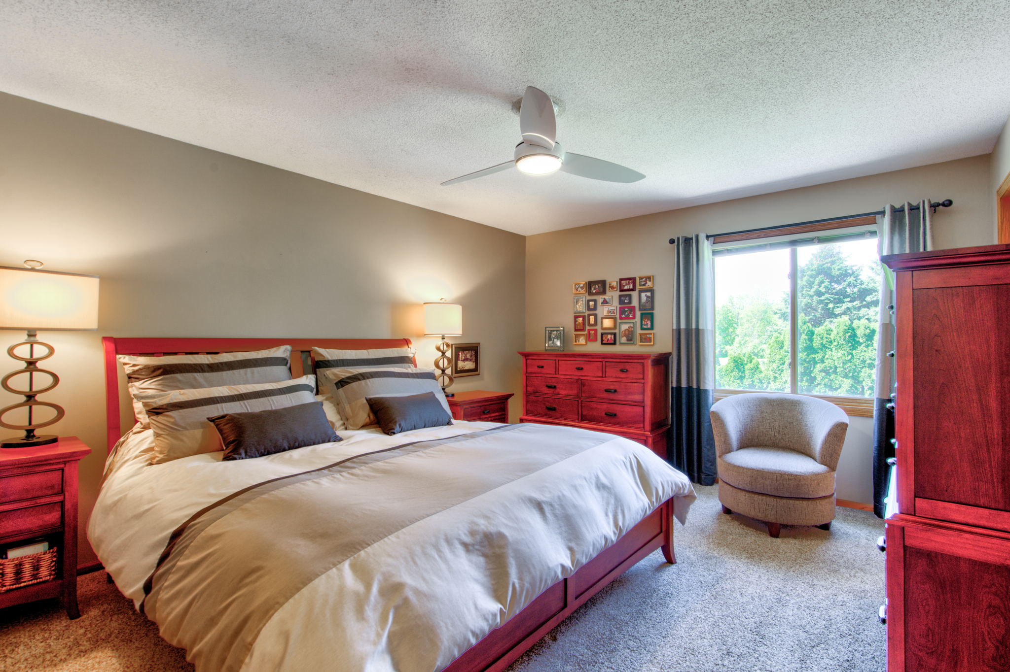22 Primary Bedroom
