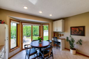 17 Kitchen