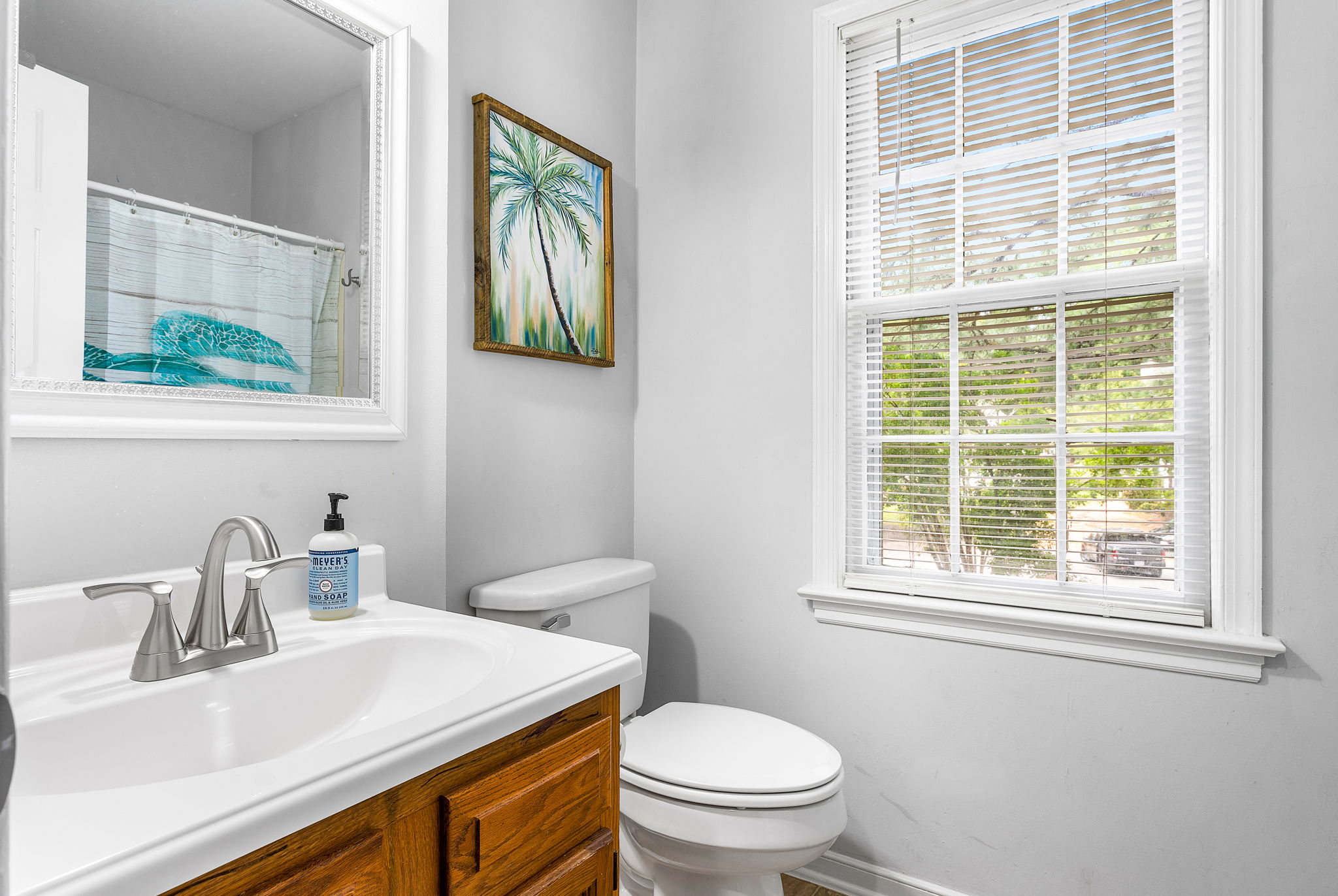 24-Hall Bath